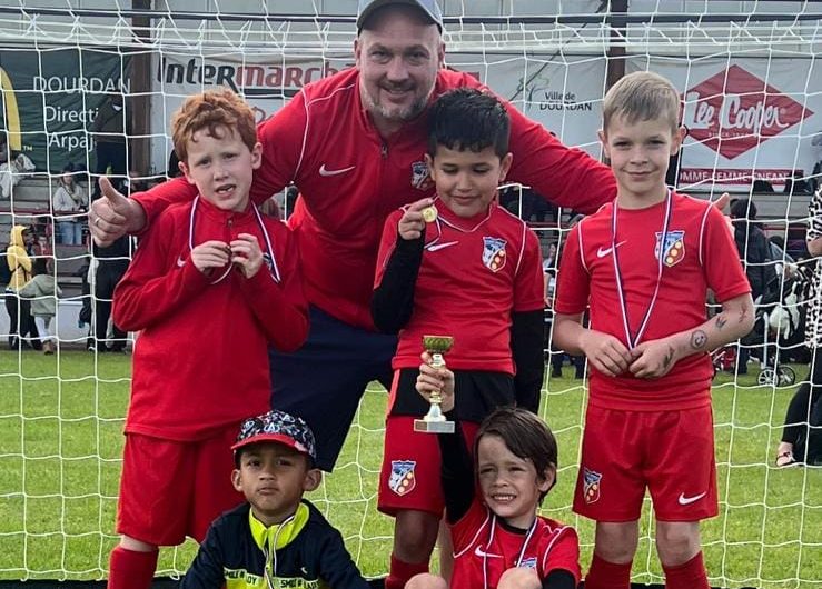 Les U6, U7 et U8 en tournoi à Dourdan